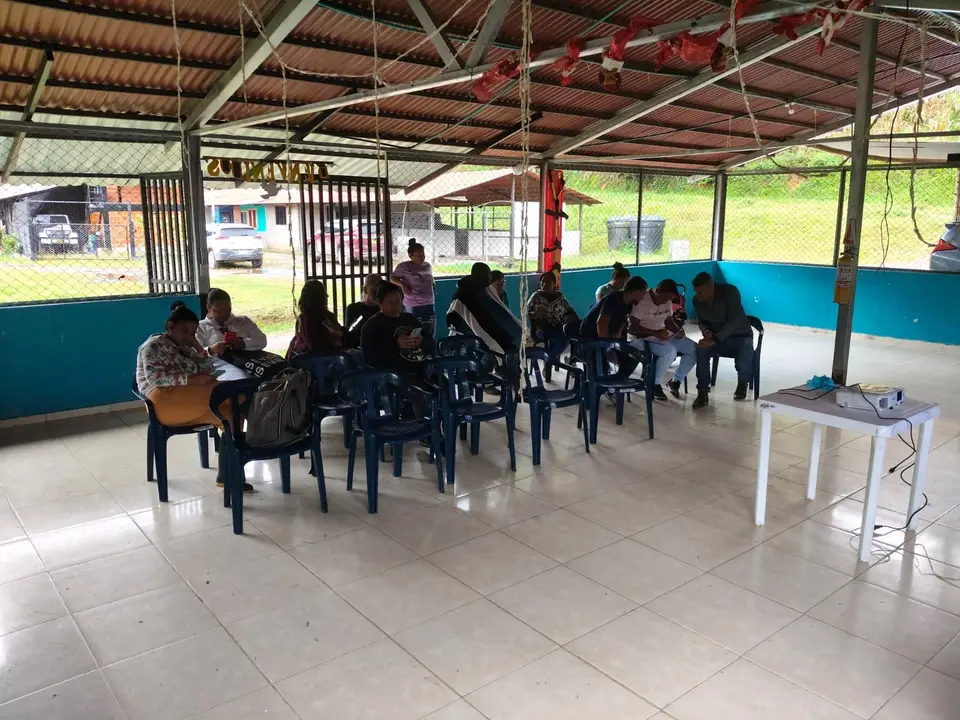 Capacitación comunitaria - Fundación SEMDEAMOR